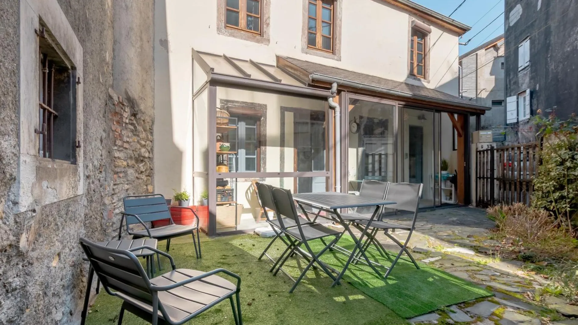 Maison Cosy - Coeur De Village - Cour Privative Bagnères-de-Bigorre
